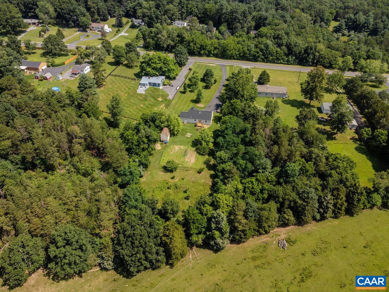 391 HERMITAGE RD, STAUNTON, Virginia 24401, 3 Bedrooms Bedrooms, ,2 BathroomsBathrooms,Residential,For sale,391 HERMITAGE RD,666339 MLS # 666339
