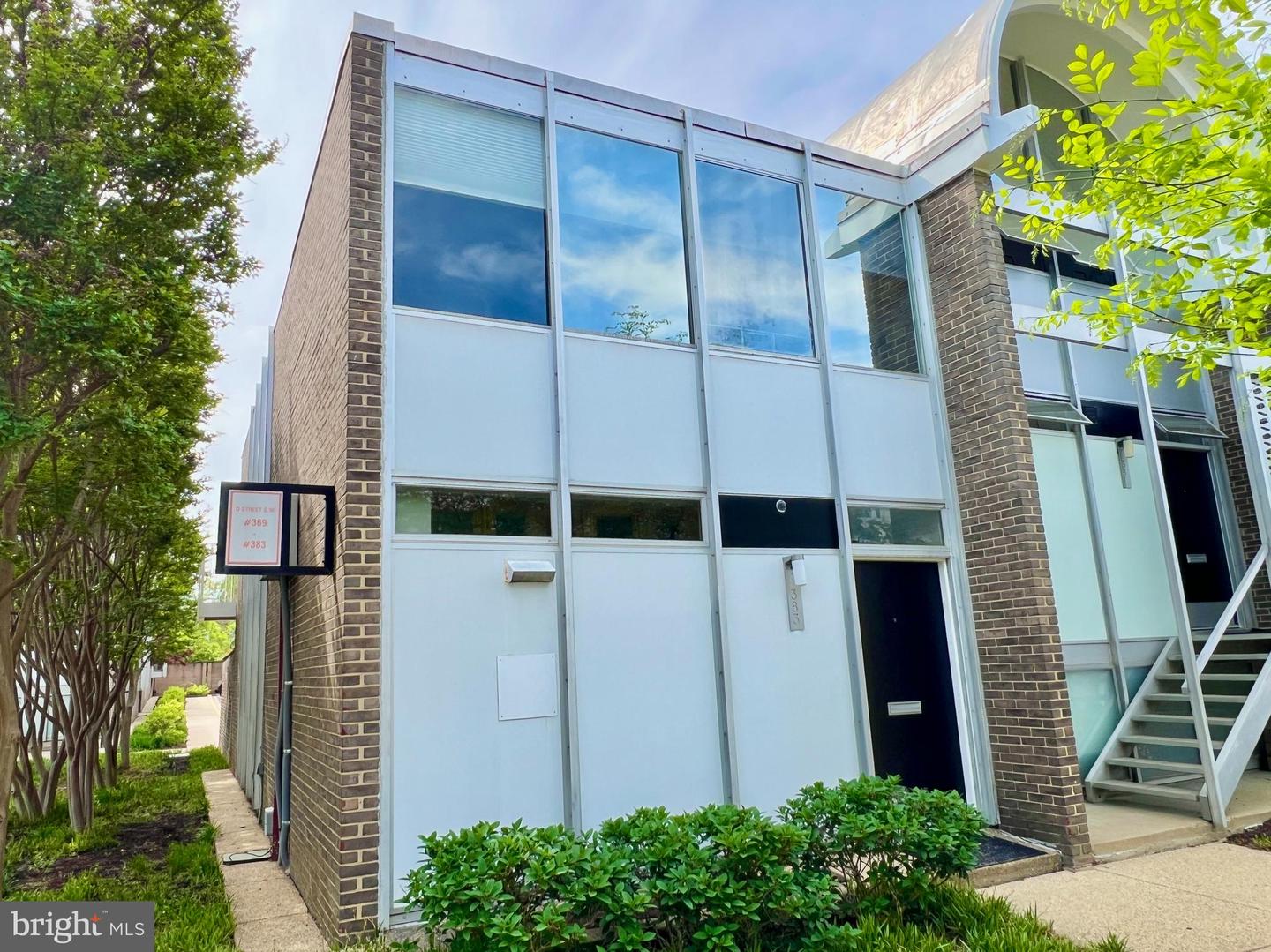 383 O ST SW, WASHINGTON, District Of Columbia 20024, 3 Bedrooms Bedrooms, ,2 BathroomsBathrooms,Residential,For sale,383 O ST SW,DCDC2163308 MLS # DCDC2163308