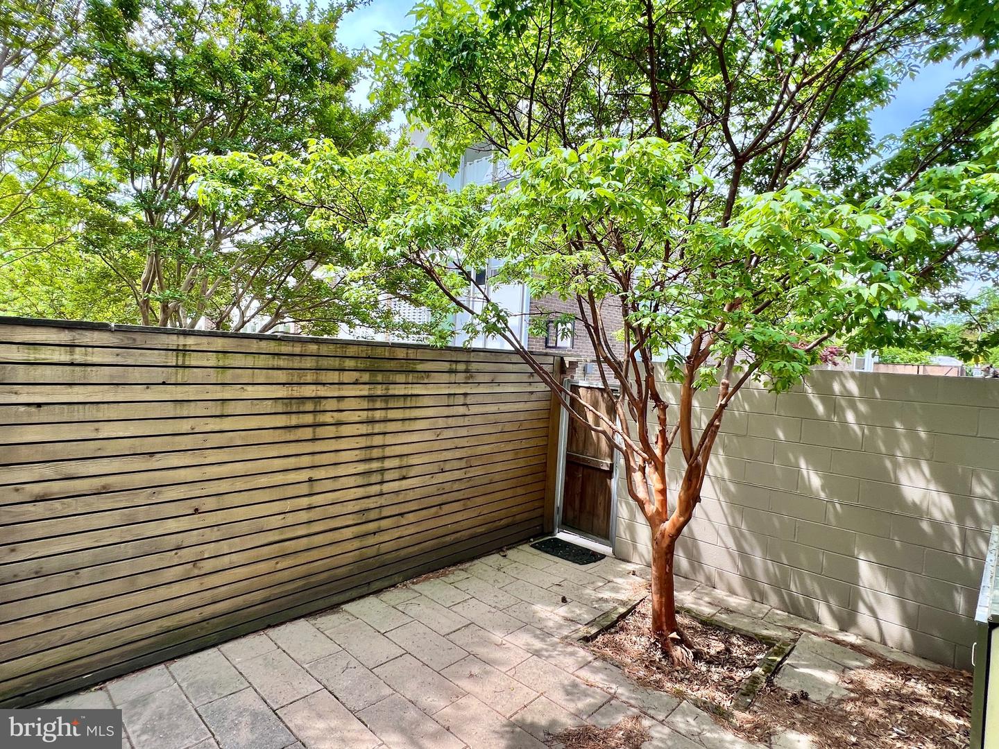 383 O ST SW, WASHINGTON, District Of Columbia 20024, 3 Bedrooms Bedrooms, ,2 BathroomsBathrooms,Residential,For sale,383 O ST SW,DCDC2163308 MLS # DCDC2163308