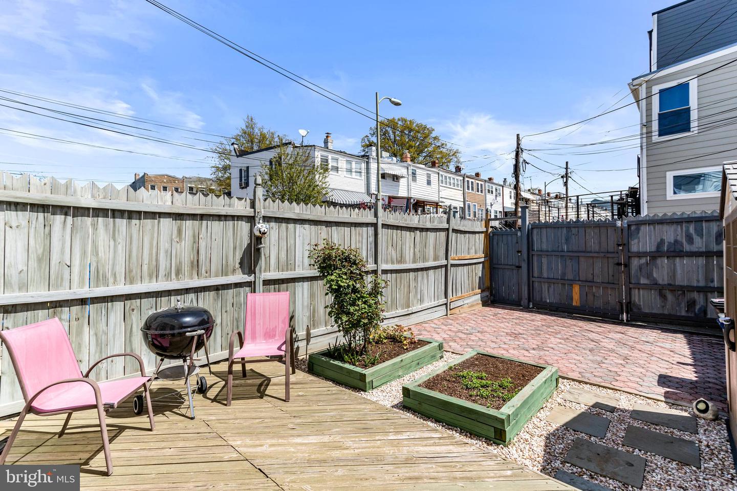 1405 MONTELLO AVE NE, WASHINGTON, District Of Columbia 20002, 4 Bedrooms Bedrooms, ,2 BathroomsBathrooms,Residential,For sale,1405 MONTELLO AVE NE,DCDC2184432 MLS # DCDC2184432