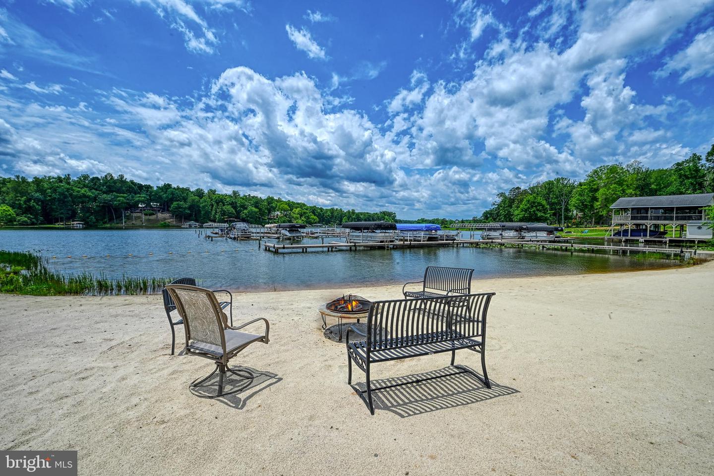 LOT 4 PINEWOOD DR, MINERAL, Virginia 23117, ,Land,For sale,LOT 4 PINEWOOD DR,VALA2008140 MLS # VALA2008140