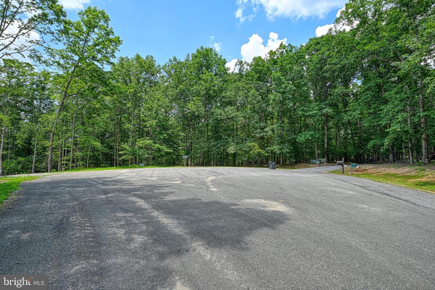 LOT 7 PINEWOOD DR, MINERAL, Virginia 23117, ,Land,For sale,LOT 7 PINEWOOD DR,VALA2008156 MLS # VALA2008156