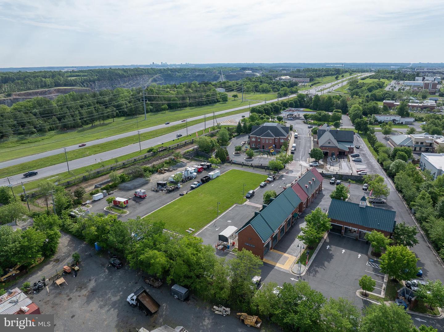 43140 TOWN HALL PLZ, CHANTILLY, Virginia 20152, ,Land,For sale,43140 TOWN HALL PLZ,VALO2101126 MLS # VALO2101126