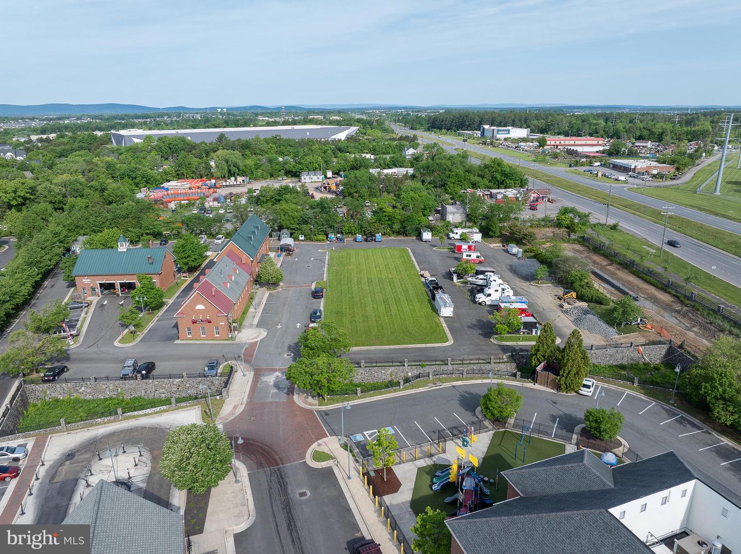 43140 TOWN HALL PLZ, CHANTILLY, Virginia 20152, ,Land,For sale,43140 TOWN HALL PLZ,VALO2101126 MLS # VALO2101126