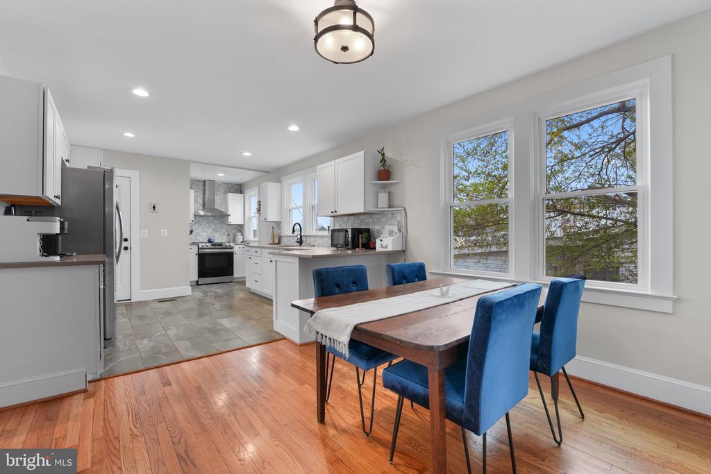 118 W EDMONDSON ST, CULPEPER, Virginia 22701, 4 Bedrooms Bedrooms, ,2 BathroomsBathrooms,Residential,118 W EDMONDSON ST,VACU2010936 MLS # VACU2010936