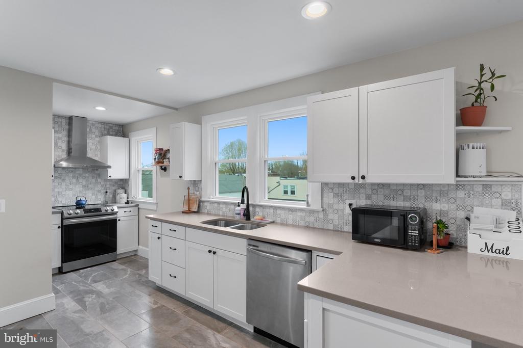 118 W EDMONDSON ST, CULPEPER, Virginia 22701, 4 Bedrooms Bedrooms, ,2 BathroomsBathrooms,Residential,118 W EDMONDSON ST,VACU2010936 MLS # VACU2010936
