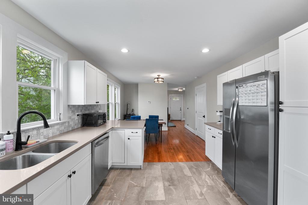 118 W EDMONDSON ST, CULPEPER, Virginia 22701, 4 Bedrooms Bedrooms, ,2 BathroomsBathrooms,Residential,118 W EDMONDSON ST,VACU2010936 MLS # VACU2010936