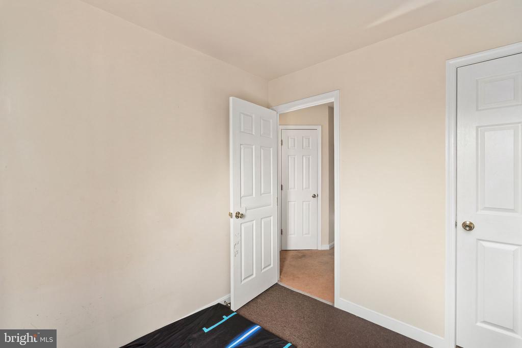 11313 KINGS CREST CT, FREDERICKSBURG, Virginia 22407, 3 Bedrooms Bedrooms, ,2 BathroomsBathrooms,Residential,KINGS CREST AT S,11313 KINGS CREST CT,VASP2034428 MLS # VASP2034428