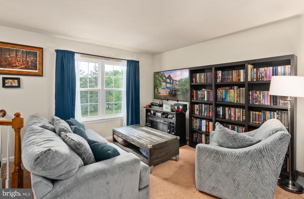 11313 KINGS CREST CT, FREDERICKSBURG, Virginia 22407, 3 Bedrooms Bedrooms, ,2 BathroomsBathrooms,Residential,KINGS CREST AT S,11313 KINGS CREST CT,VASP2034428 MLS # VASP2034428