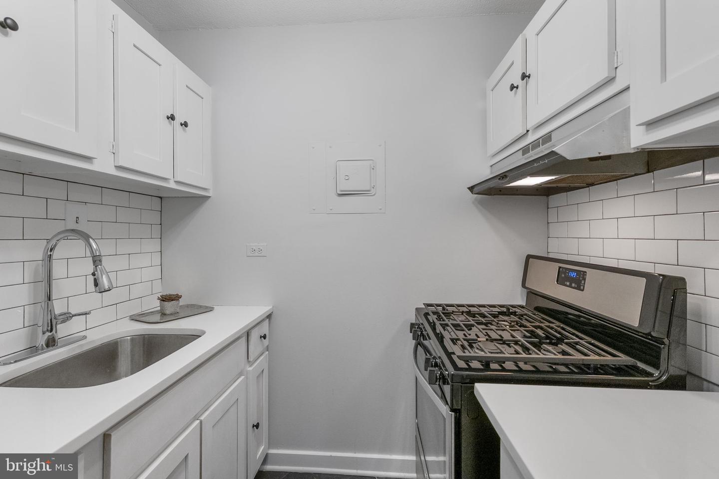 2201 L ST NW #515, WASHINGTON, District Of Columbia 20037, ,1 BathroomBathrooms,Residential,For sale,2201 L ST NW #515,DCDC2192210 MLS # DCDC2192210