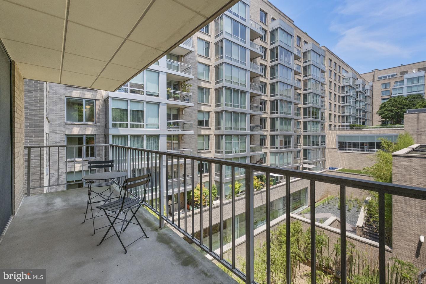 2201 L ST NW #515, WASHINGTON, District Of Columbia 20037, ,1 BathroomBathrooms,Residential,For sale,2201 L ST NW #515,DCDC2192210 MLS # DCDC2192210