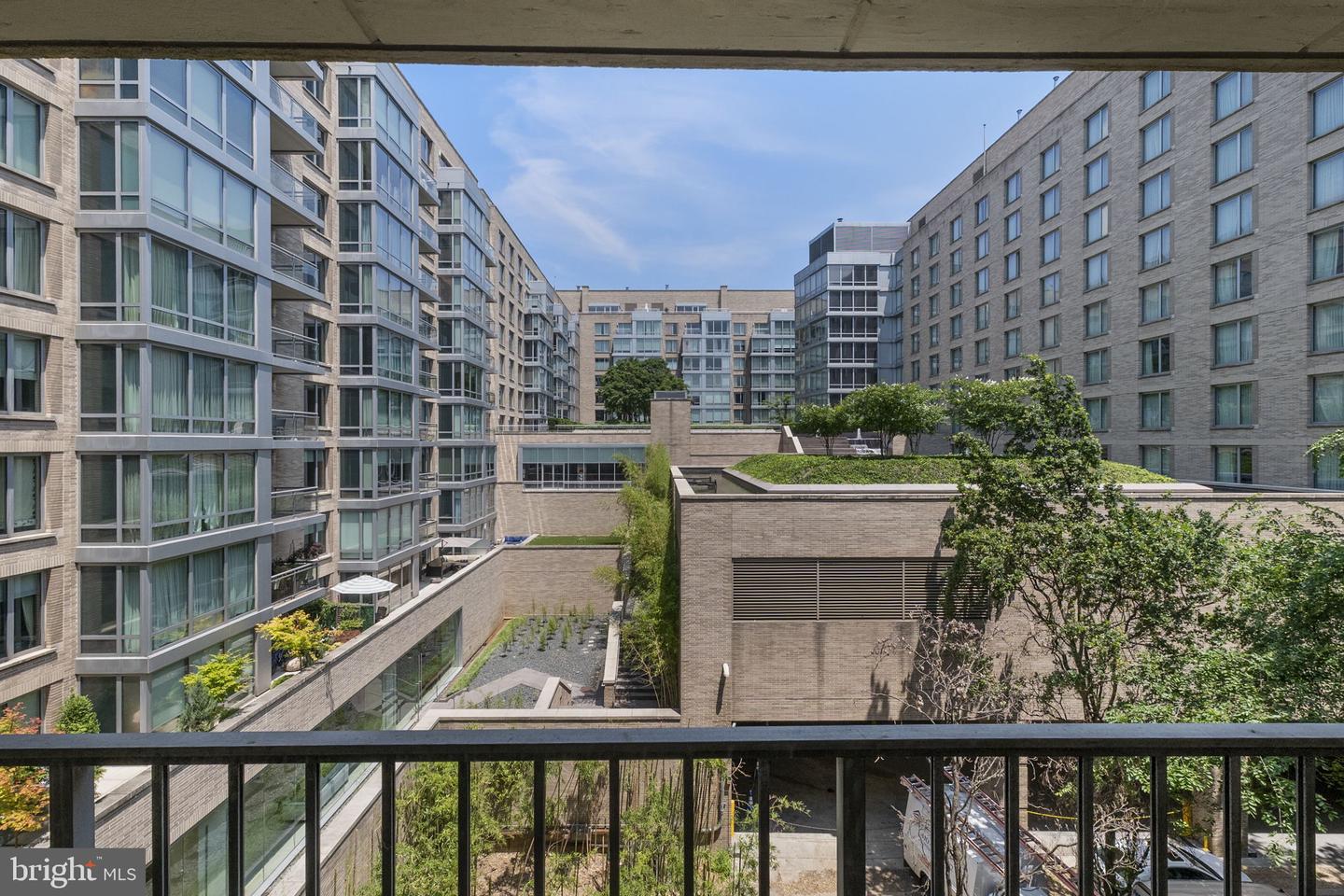 2201 L ST NW #515, WASHINGTON, District Of Columbia 20037, ,1 BathroomBathrooms,Residential,For sale,2201 L ST NW #515,DCDC2192210 MLS # DCDC2192210