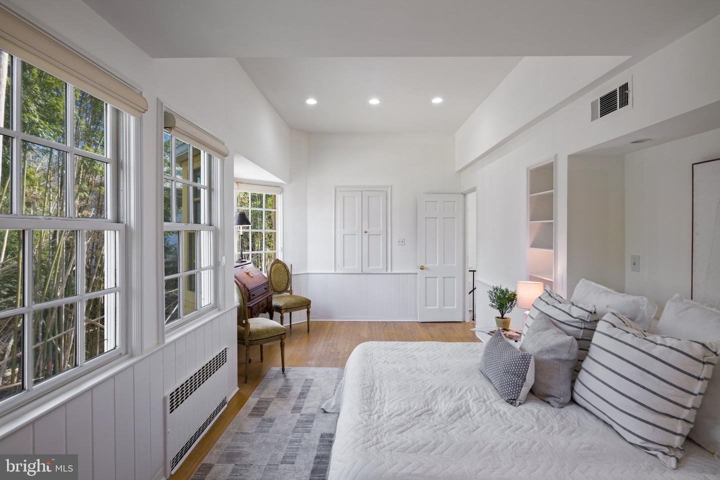 4625 TILDEN ST NW, WASHINGTON, District Of Columbia 20016, 2 Bedrooms Bedrooms, ,2 BathroomsBathrooms,Residential,For sale,4625 TILDEN ST NW,DCDC2193082 MLS # DCDC2193082