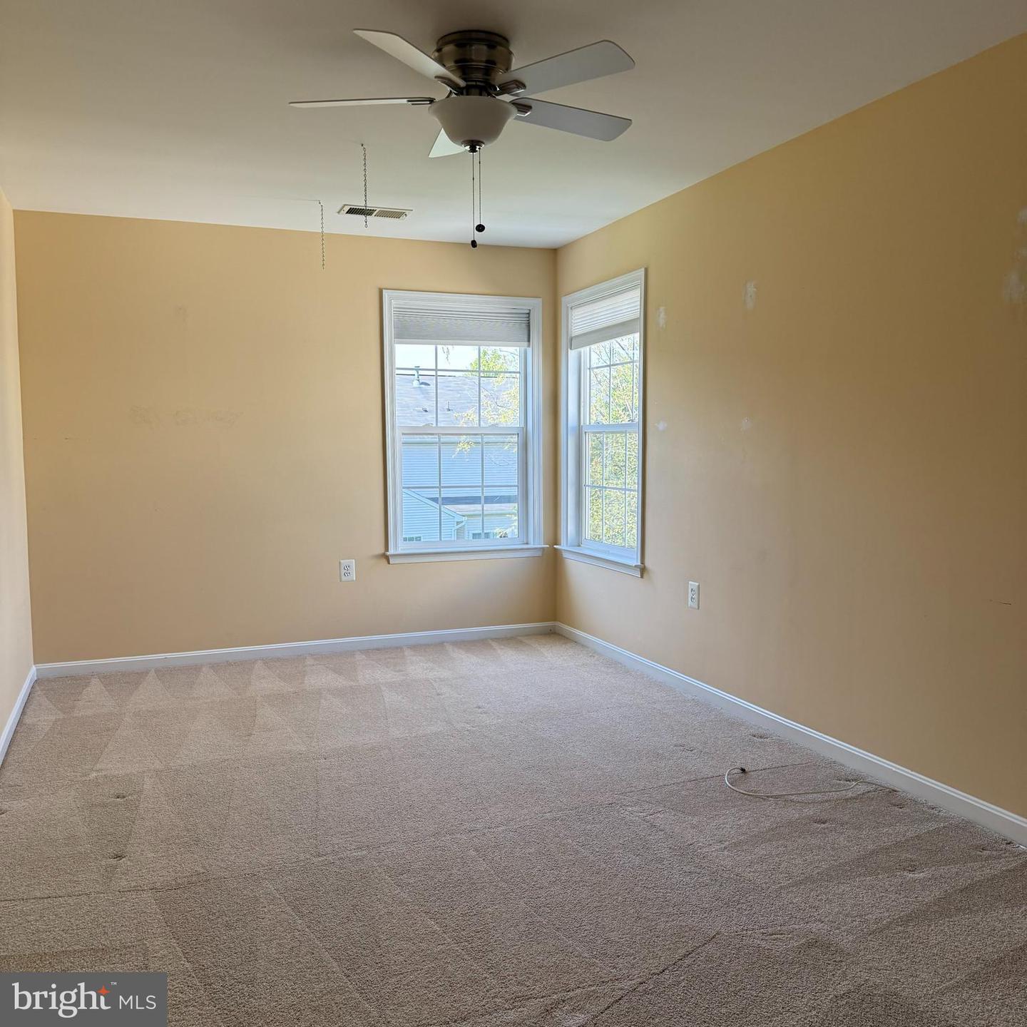 103 CLAUDE CT SE, LEESBURG, Virginia 20175, 5 Bedrooms Bedrooms, ,4 BathroomsBathrooms,Residential,For sale,103 CLAUDE CT SE,VALO2094648 MLS # VALO2094648