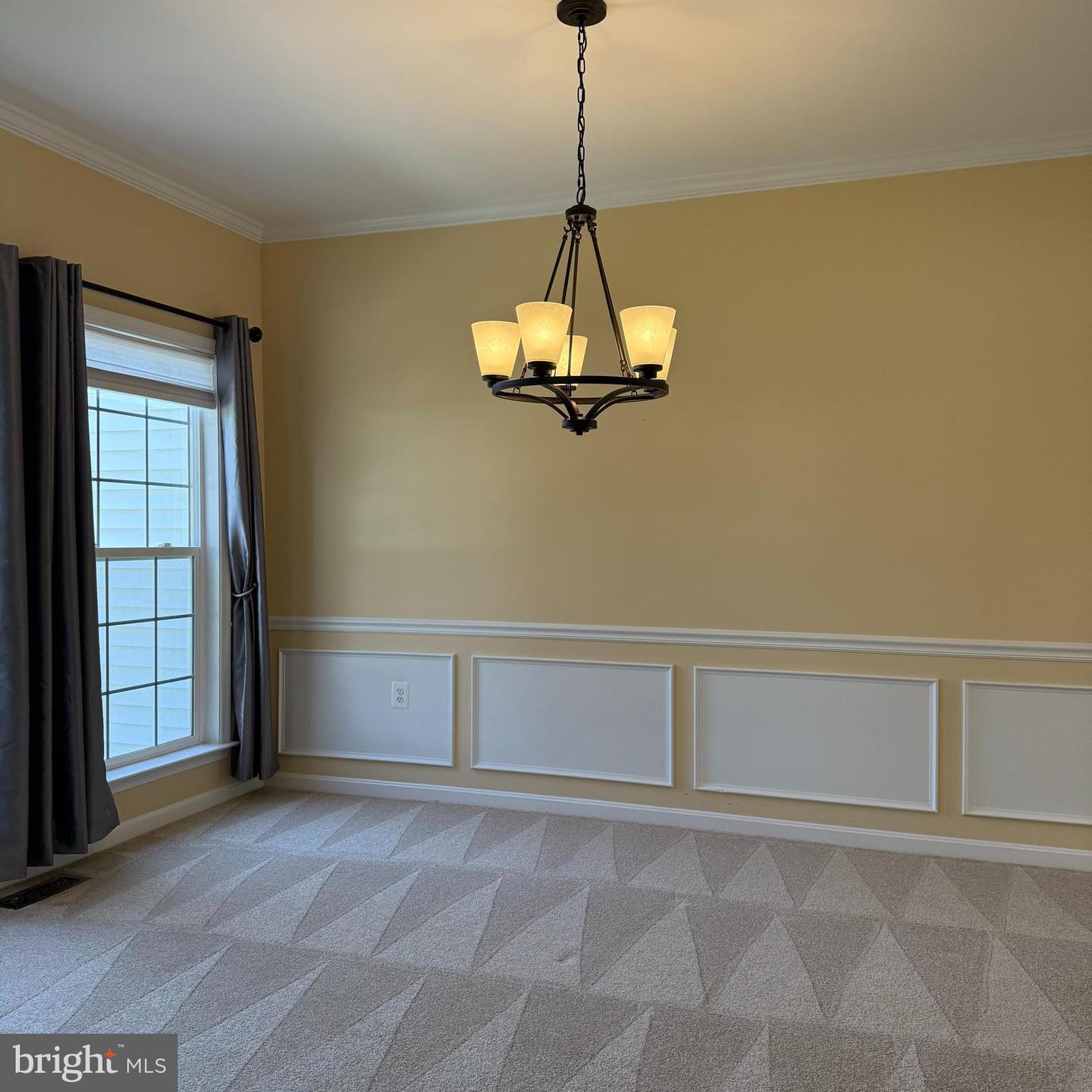 103 CLAUDE CT SE, LEESBURG, Virginia 20175, 5 Bedrooms Bedrooms, ,4 BathroomsBathrooms,Residential,For sale,103 CLAUDE CT SE,VALO2094648 MLS # VALO2094648