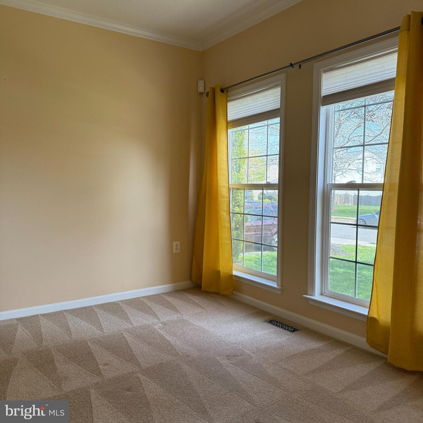 103 CLAUDE CT SE, LEESBURG, Virginia 20175, 5 Bedrooms Bedrooms, ,4 BathroomsBathrooms,Residential,For sale,103 CLAUDE CT SE,VALO2094648 MLS # VALO2094648