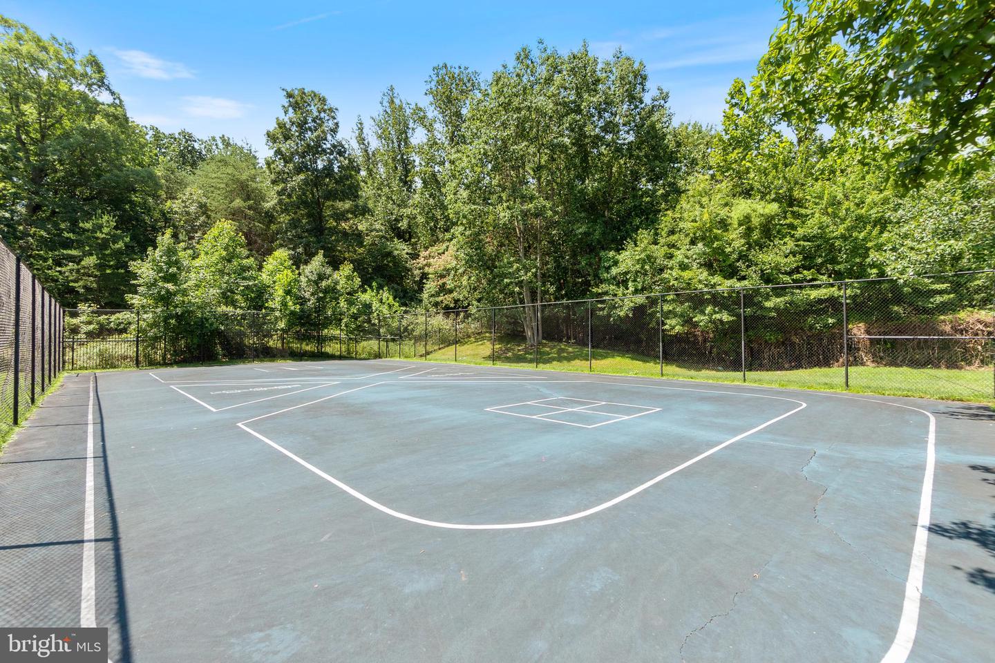 12457 EVEREST PEAK LN, WOODBRIDGE, Virginia 22192, 3 Bedrooms Bedrooms, ,3 BathroomsBathrooms,Residential,For sale,12457 EVEREST PEAK LN,VAPW2092902 MLS # VAPW2092902