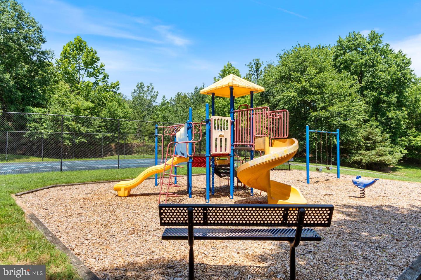 12457 EVEREST PEAK LN, WOODBRIDGE, Virginia 22192, 3 Bedrooms Bedrooms, ,3 BathroomsBathrooms,Residential,For sale,12457 EVEREST PEAK LN,VAPW2092902 MLS # VAPW2092902