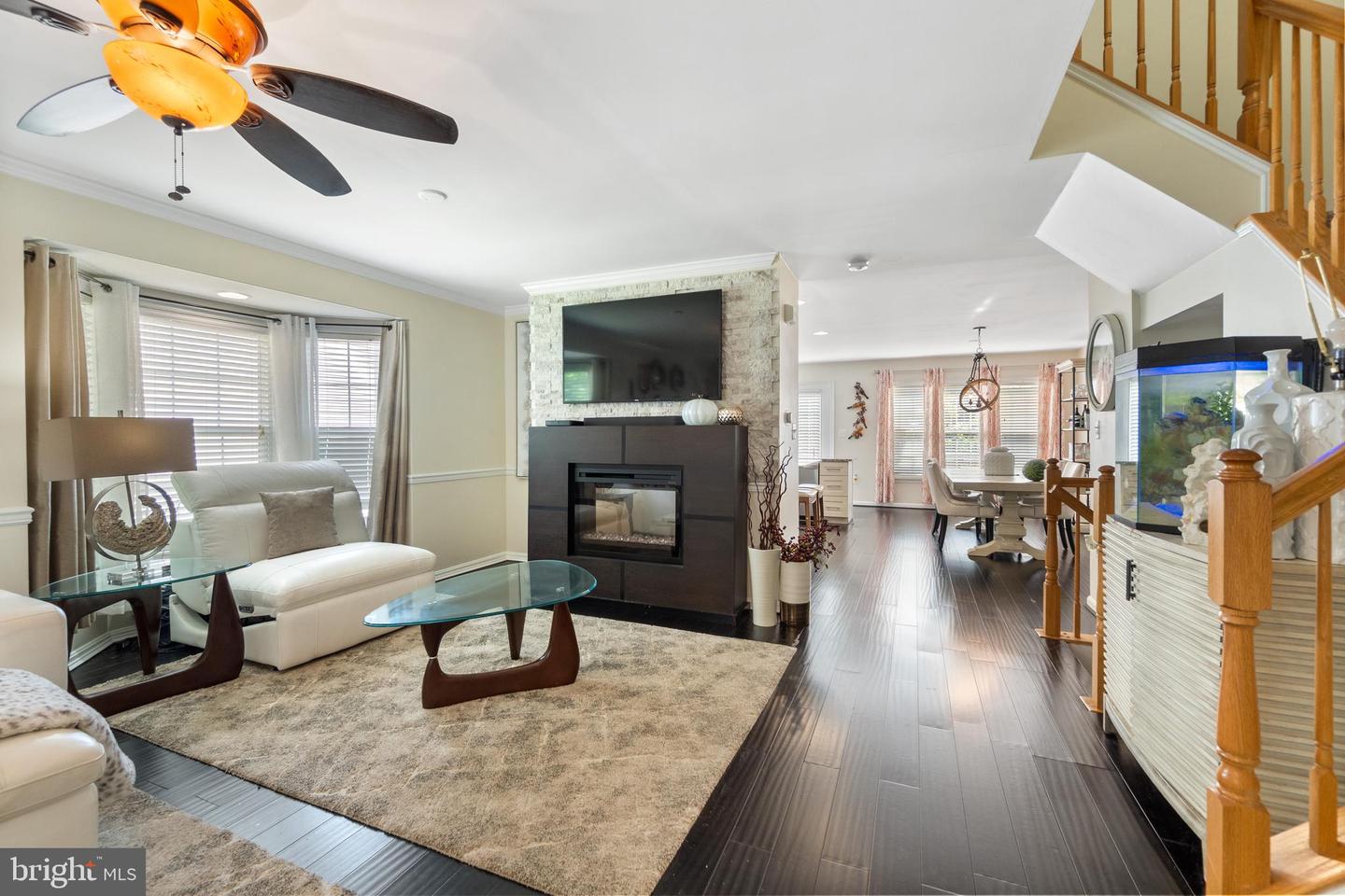 12457 EVEREST PEAK LN, WOODBRIDGE, Virginia 22192, 3 Bedrooms Bedrooms, ,3 BathroomsBathrooms,Residential,For sale,12457 EVEREST PEAK LN,VAPW2092902 MLS # VAPW2092902