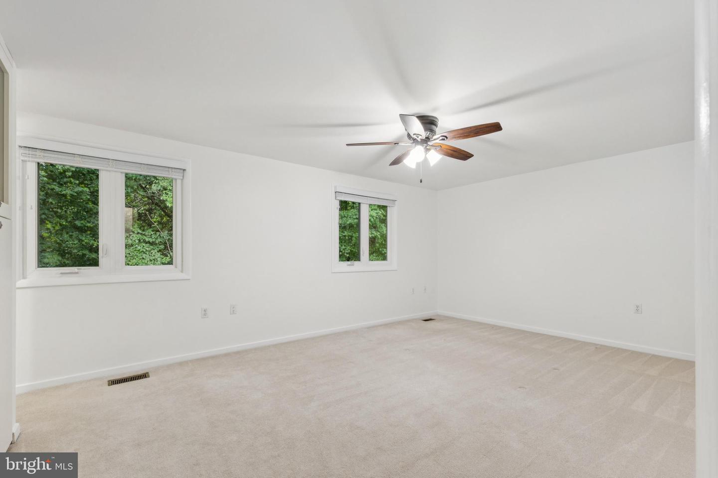 11234 HUNTING HORN LN, RESTON, Virginia 20191, 4 Bedrooms Bedrooms, ,2 BathroomsBathrooms,Residential,For sale,11234 HUNTING HORN LN,VAFX2237000 MLS # VAFX2237000