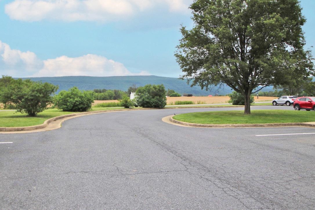 1282 OX RD, WOODSTOCK, Virginia 22664, 2 Bedrooms Bedrooms, ,2 BathroomsBathrooms,Residential,1282 OX RD,664598 MLS # 664598