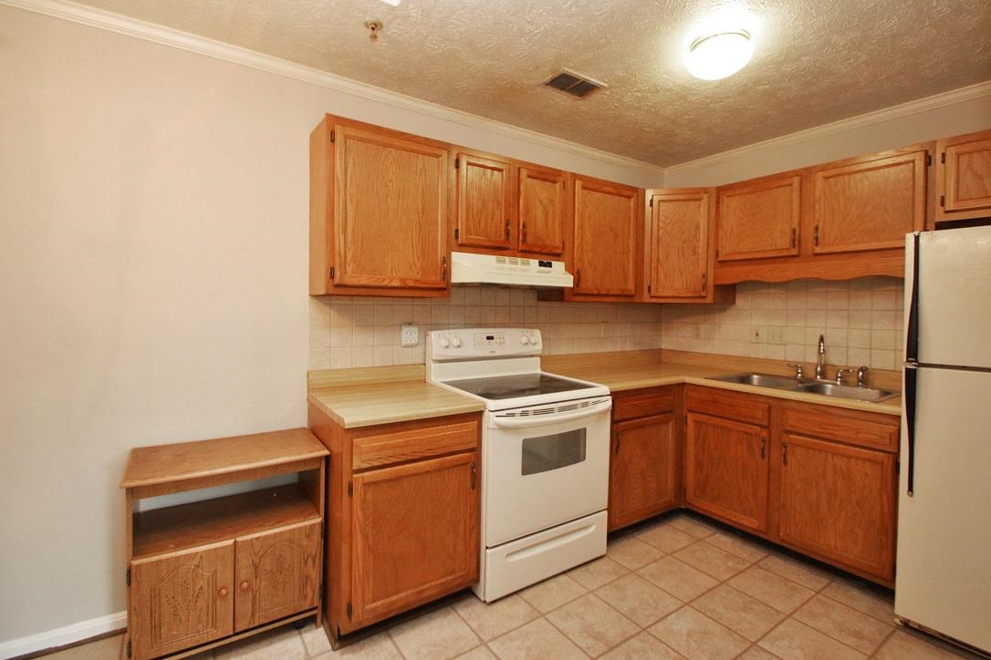 1282 OX RD, WOODSTOCK, Virginia 22664, 2 Bedrooms Bedrooms, ,2 BathroomsBathrooms,Residential,1282 OX RD,664598 MLS # 664598