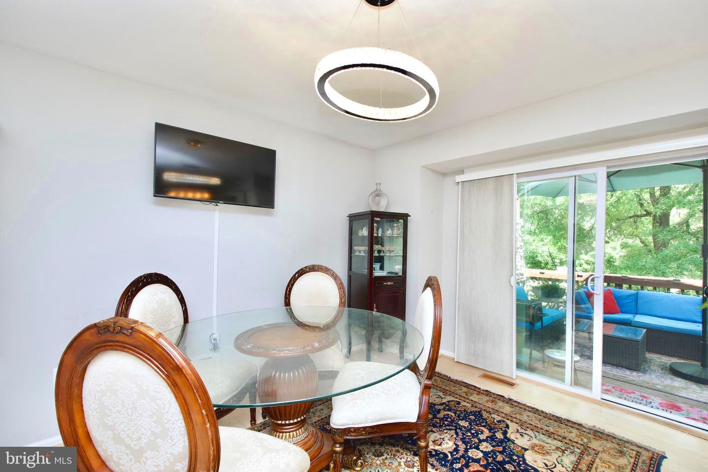 4024 NICHOLAS CT, FAIRFAX, Virginia 22033, 3 Bedrooms Bedrooms, ,3 BathroomsBathrooms,Residential,For sale,4024 NICHOLAS CT,VAFX2237876 MLS # VAFX2237876