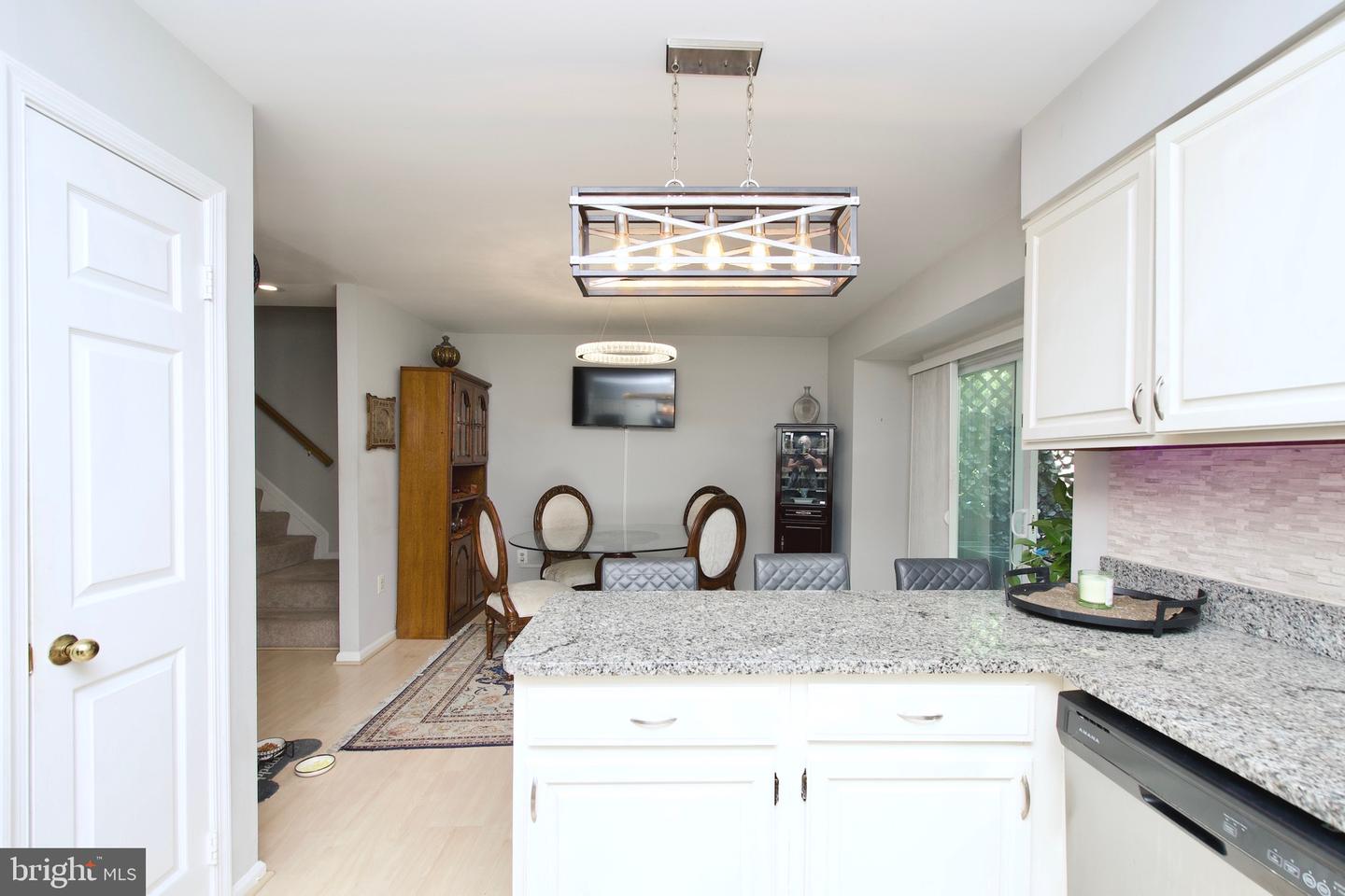 4024 NICHOLAS CT, FAIRFAX, Virginia 22033, 3 Bedrooms Bedrooms, ,3 BathroomsBathrooms,Residential,For sale,4024 NICHOLAS CT,VAFX2237876 MLS # VAFX2237876