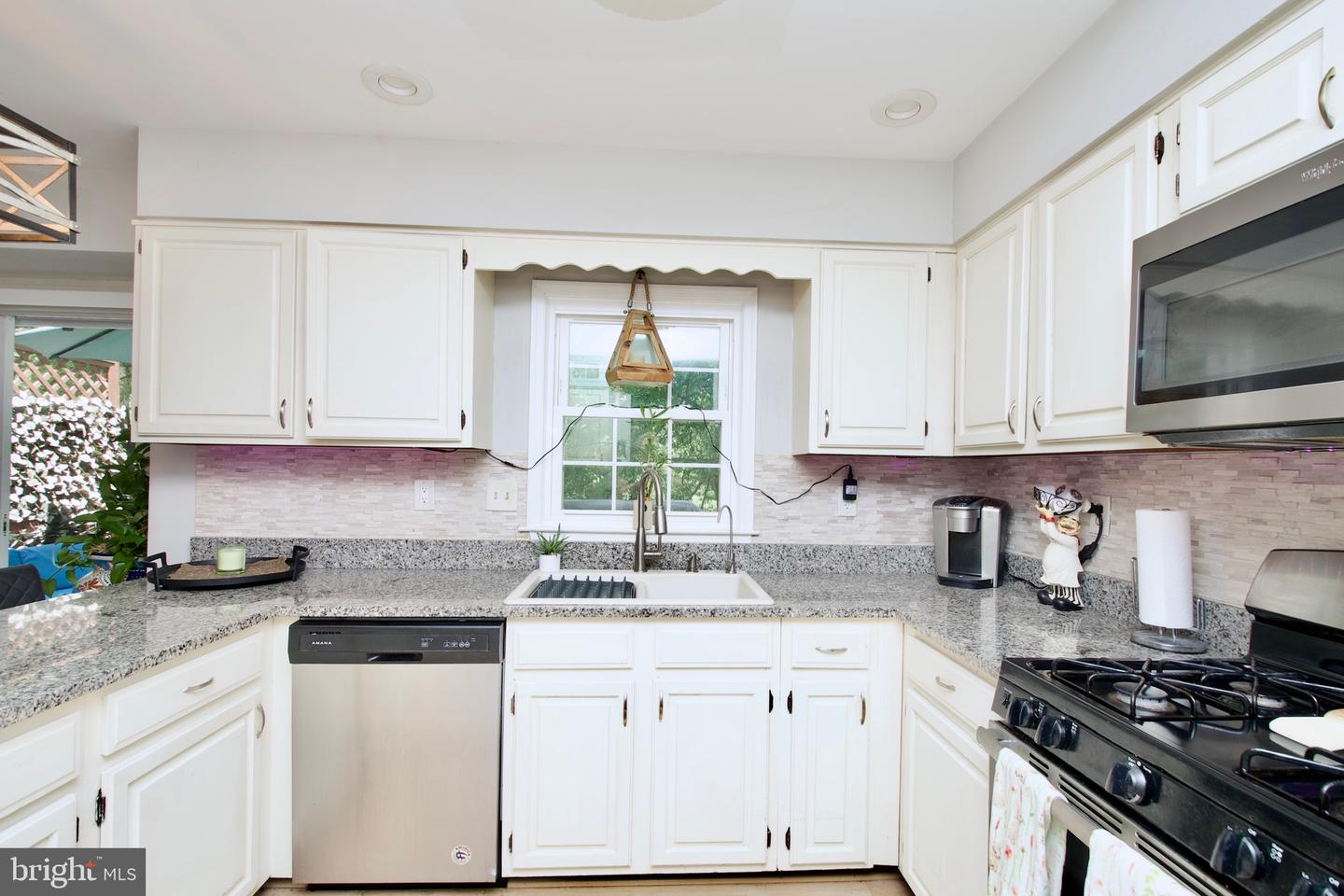 4024 NICHOLAS CT, FAIRFAX, Virginia 22033, 3 Bedrooms Bedrooms, ,3 BathroomsBathrooms,Residential,For sale,4024 NICHOLAS CT,VAFX2237876 MLS # VAFX2237876