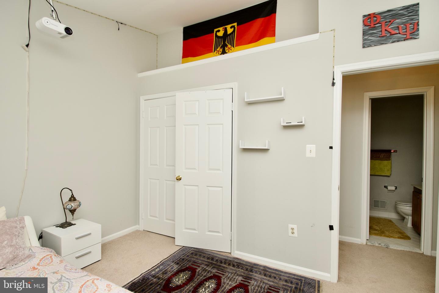 4024 NICHOLAS CT, FAIRFAX, Virginia 22033, 3 Bedrooms Bedrooms, ,3 BathroomsBathrooms,Residential,For sale,4024 NICHOLAS CT,VAFX2237876 MLS # VAFX2237876