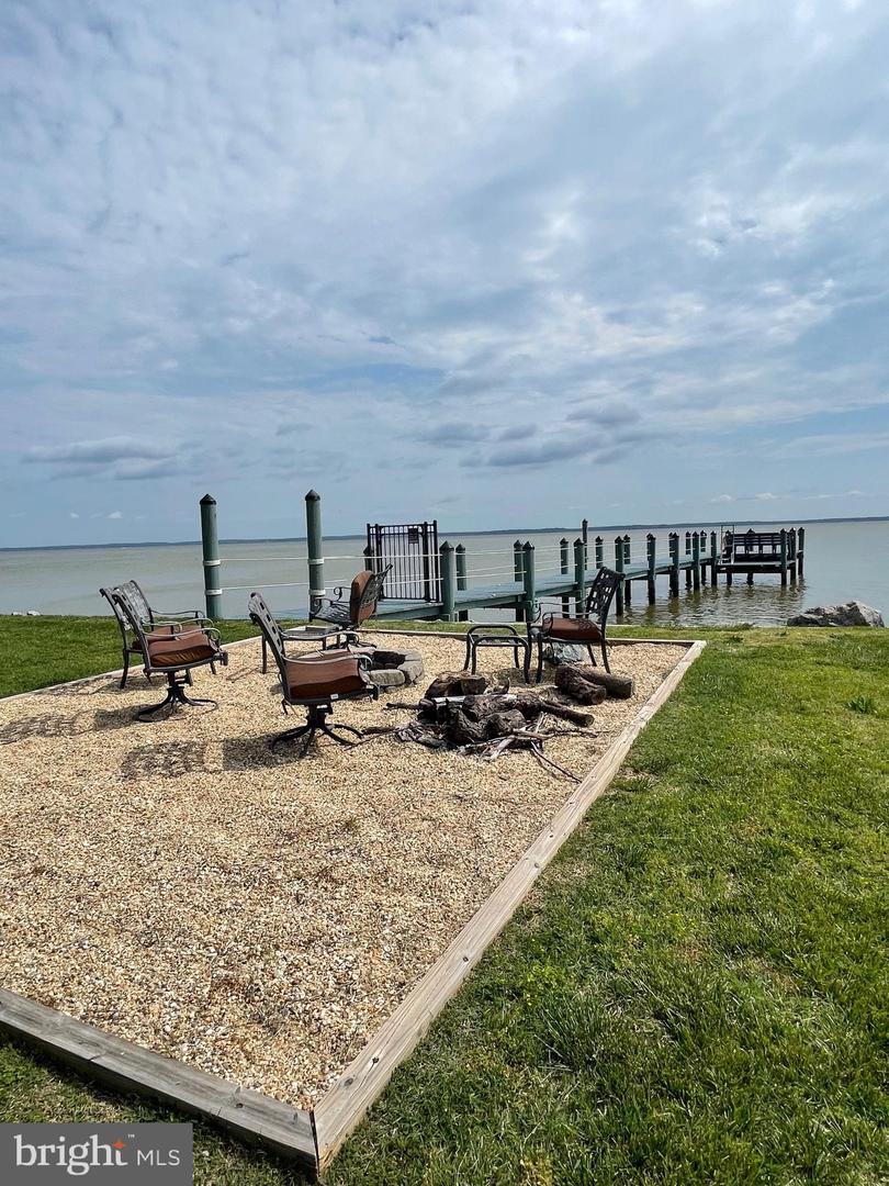 715 WASHINGTON AVE #9, COLONIAL BEACH, Virginia 22443, 2 Bedrooms Bedrooms, ,2 BathroomsBathrooms,Residential,For sale,715 WASHINGTON AVE #9,VAWE2008828 MLS # VAWE2008828
