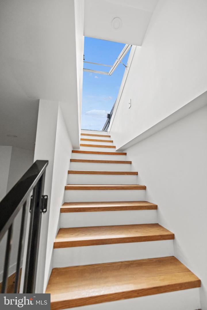 119 BATES ST NW #2, WASHINGTON, District Of Columbia 20001, 2 Bedrooms Bedrooms, ,2 BathroomsBathrooms,Residential,For sale,119 BATES ST NW #2,DCDC2199252 MLS # DCDC2199252