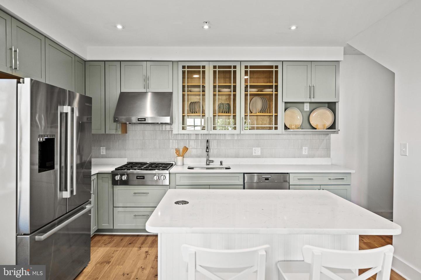 119 BATES ST NW #2, WASHINGTON, District Of Columbia 20001, 2 Bedrooms Bedrooms, ,2 BathroomsBathrooms,Residential,For sale,119 BATES ST NW #2,DCDC2199252 MLS # DCDC2199252