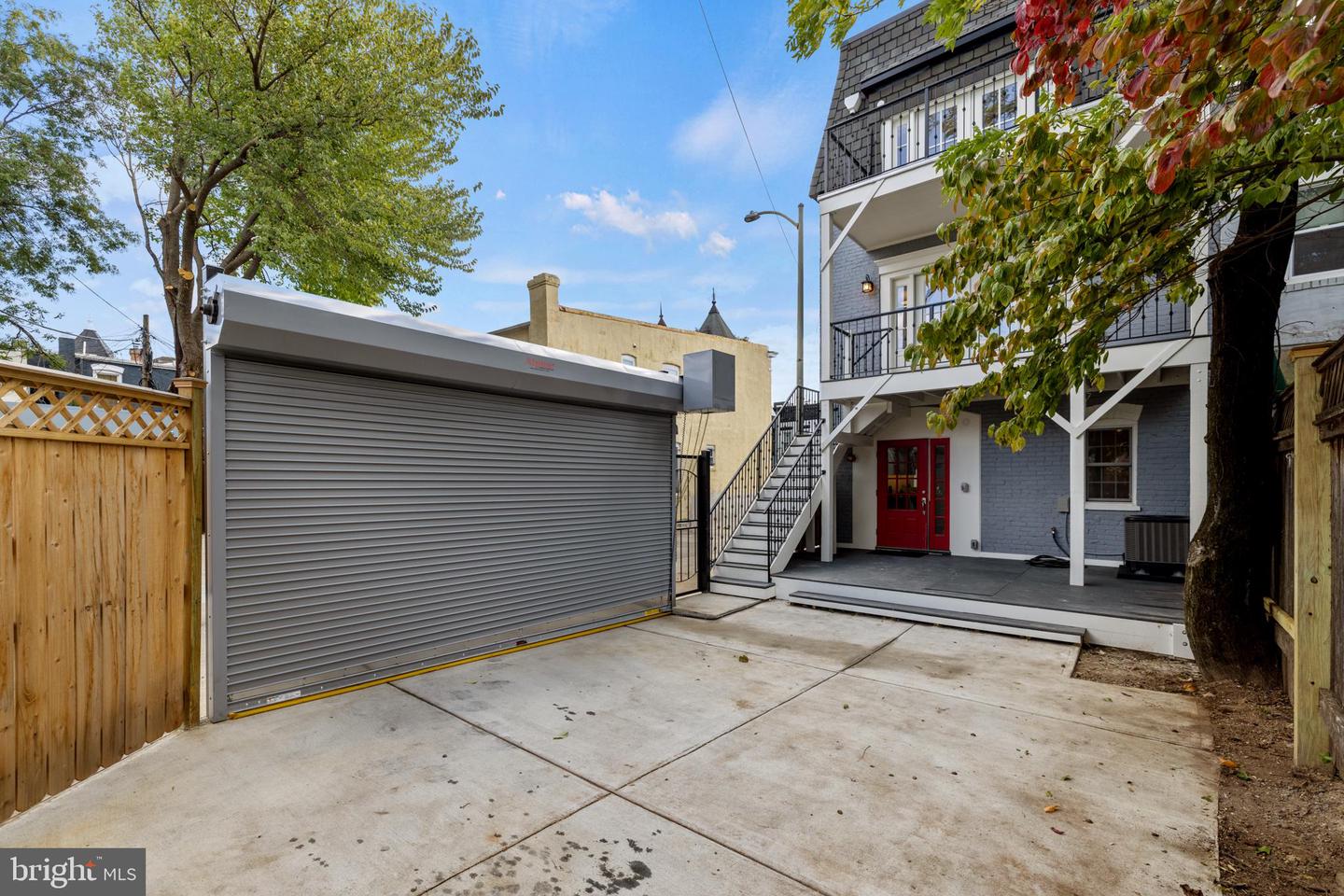 119 BATES ST NW #2, WASHINGTON, District Of Columbia 20001, 2 Bedrooms Bedrooms, ,2 BathroomsBathrooms,Residential,For sale,119 BATES ST NW #2,DCDC2199252 MLS # DCDC2199252