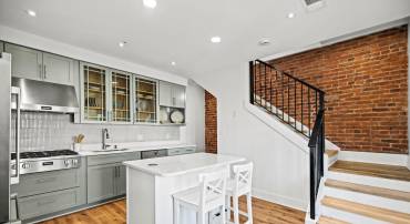 119 BATES ST NW #2, WASHINGTON, District Of Columbia 20001, 2 Bedrooms Bedrooms, ,2 BathroomsBathrooms,Residential,For sale,119 BATES ST NW #2,DCDC2199252 MLS # DCDC2199252