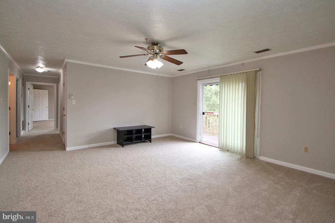 1282-A12 OX RD, WOODSTOCK, Virginia 22664, 2 Bedrooms Bedrooms, ,2 BathroomsBathrooms,Residential,For sale,1282-A12 OX RD,VASH2011442 MLS # VASH2011442