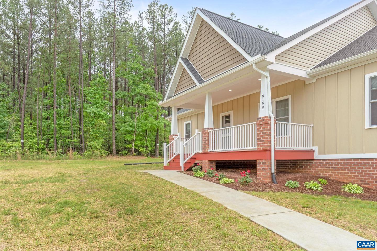 6169 COMMUNITY HOUSE RD, COLUMBIA, Virginia 23038, 3 Bedrooms Bedrooms, ,2 BathroomsBathrooms,Residential,For sale,6169 COMMUNITY HOUSE RD,664643 MLS # 664643