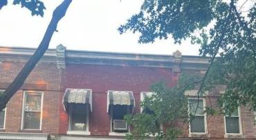 556 14TH ST SE, WASHINGTON, District Of Columbia 20003, 3 Bedrooms Bedrooms, ,1 BathroomBathrooms,Residential,For sale,556 14TH ST SE,DCDC2201172 MLS # DCDC2201172