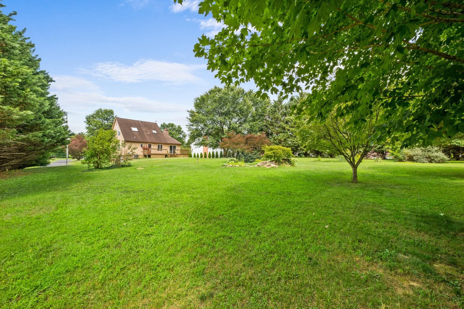 32 SPRING CT, WAYNESBORO, Virginia 22980, 3 Bedrooms Bedrooms, ,2 BathroomsBathrooms,Residential,32 SPRING CT,666344 MLS # 666344