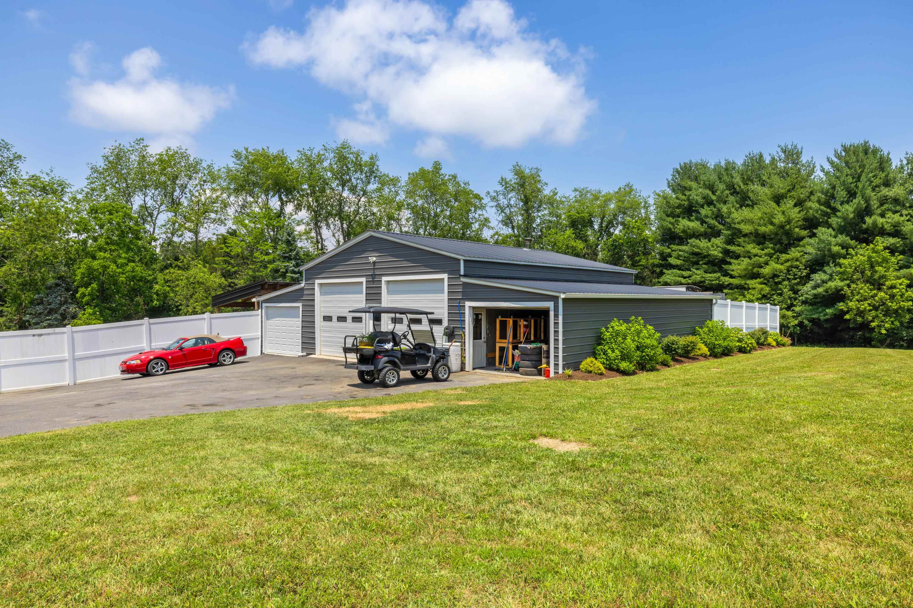 56 SERENDIPITY LN, CRIMORA, Virginia 24431, 3 Bedrooms Bedrooms, ,2 BathroomsBathrooms,Residential,56 SERENDIPITY LN,666358 MLS # 666358