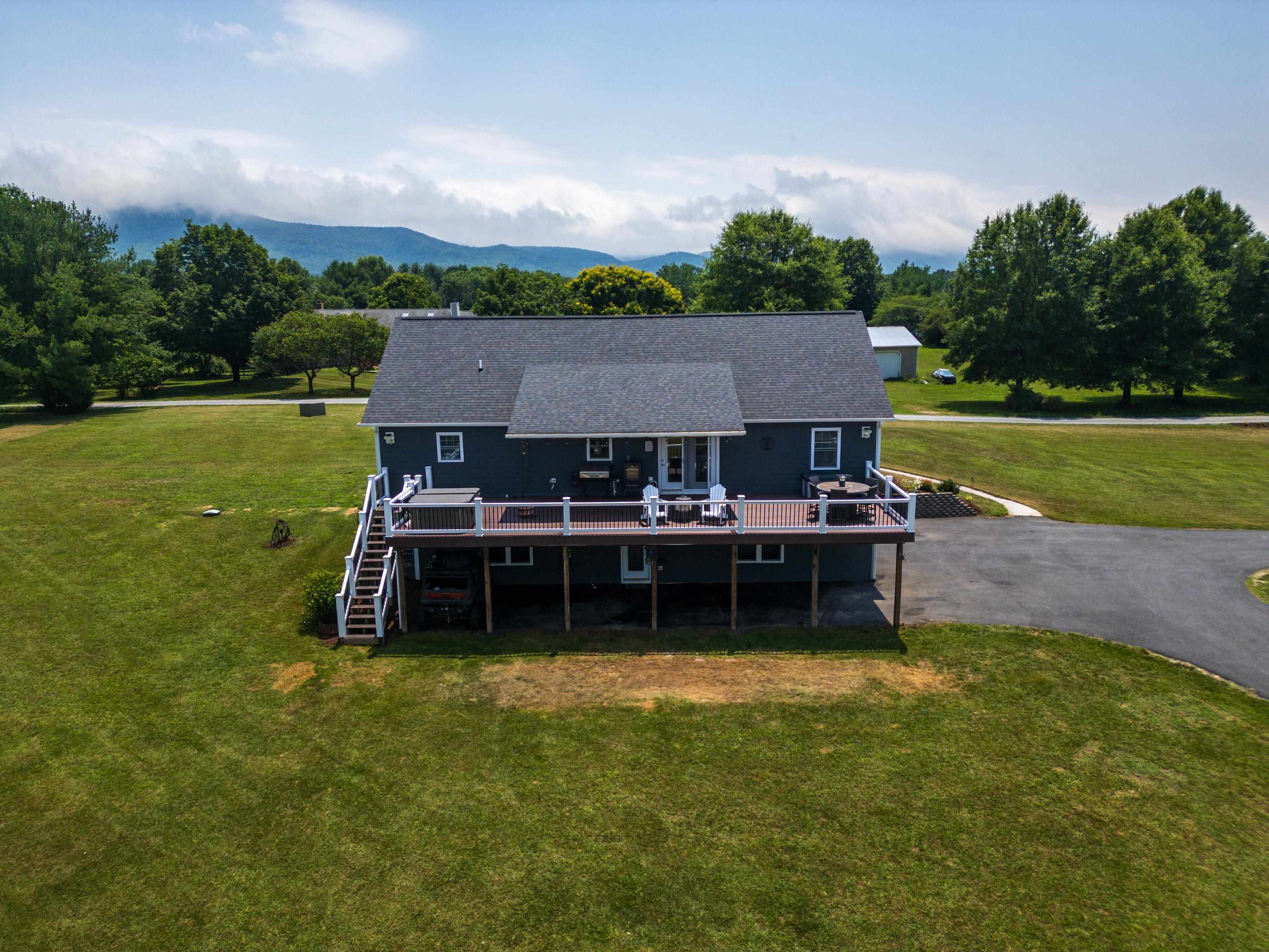 56 SERENDIPITY LN, CRIMORA, Virginia 24431, 3 Bedrooms Bedrooms, ,2 BathroomsBathrooms,Residential,56 SERENDIPITY LN,666358 MLS # 666358