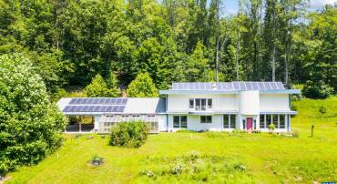 350 CREEKSIDE LN, FABER, Virginia 22938, 2 Bedrooms Bedrooms, ,2 BathroomsBathrooms,Residential,350 CREEKSIDE LN,666366 MLS # 666366