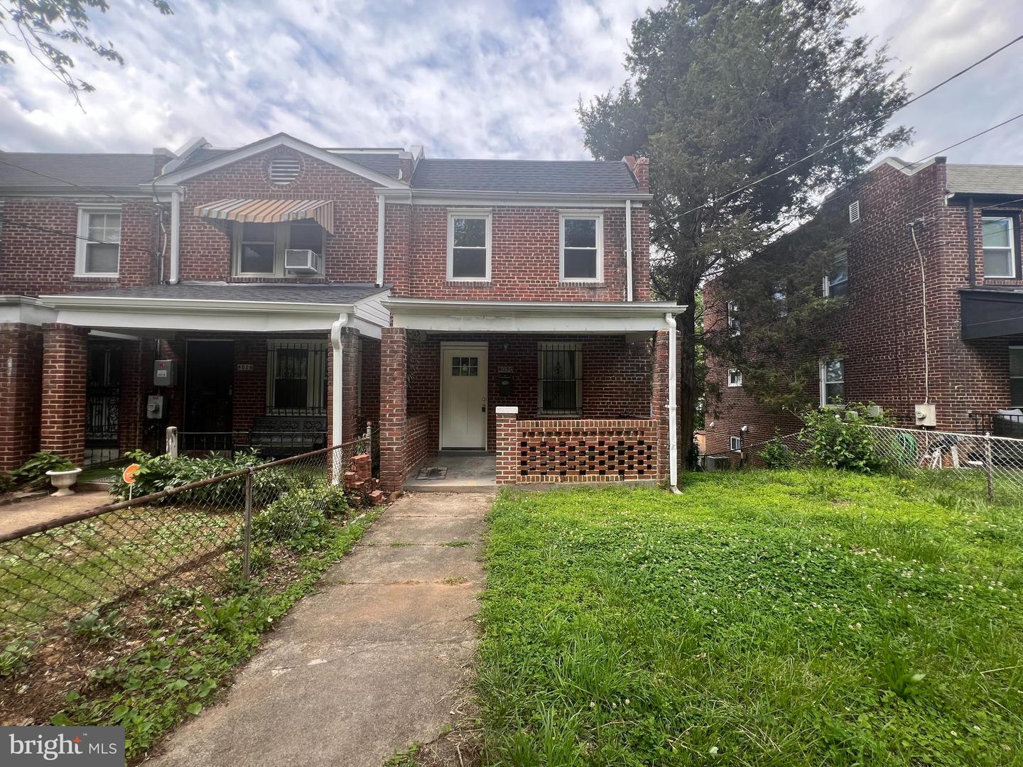 4030 BLAINE ST NE, WASHINGTON, District Of Columbia 20019, 3 Bedrooms Bedrooms, ,2 BathroomsBathrooms,Residential,For sale,4030 BLAINE ST NE,DCDC2201618 MLS # DCDC2201618