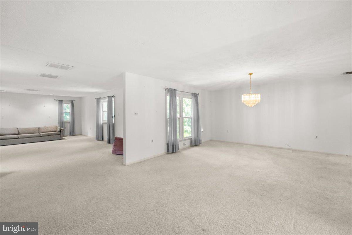 102 SHOCKEY CIR, WINCHESTER, Virginia 22602, 4 Bedrooms Bedrooms, ,3 BathroomsBathrooms,Residential,For sale,102 SHOCKEY CIR,VAFV2034454 MLS # VAFV2034454