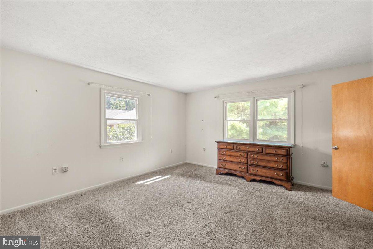 102 SHOCKEY CIR, WINCHESTER, Virginia 22602, 4 Bedrooms Bedrooms, ,3 BathroomsBathrooms,Residential,For sale,102 SHOCKEY CIR,VAFV2034454 MLS # VAFV2034454
