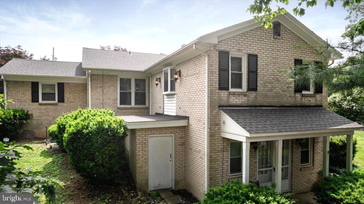 102 SHOCKEY CIR, WINCHESTER, Virginia 22602, 4 Bedrooms Bedrooms, ,3 BathroomsBathrooms,Residential,For sale,102 SHOCKEY CIR,VAFV2034454 MLS # VAFV2034454
