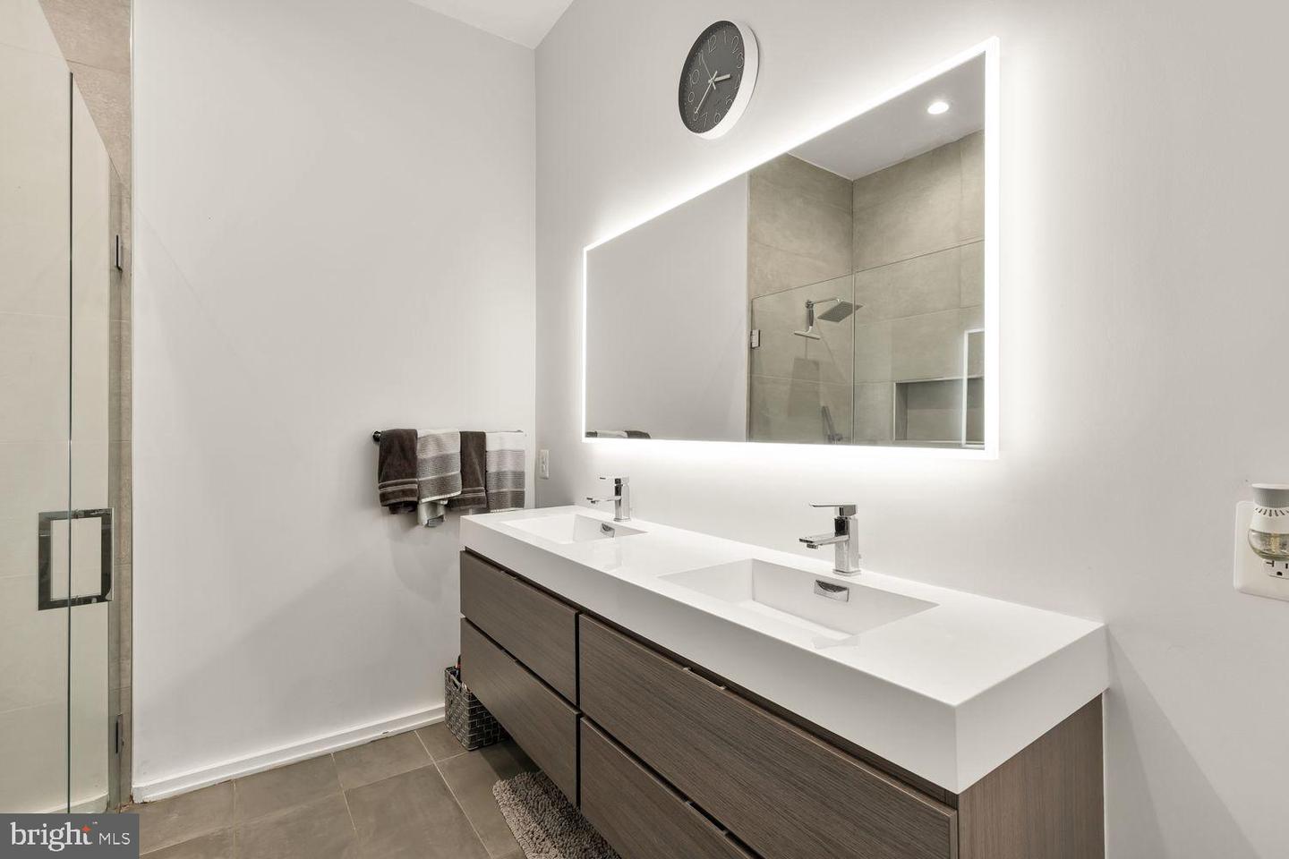 725 KENYON ST NW #1, WASHINGTON, District Of Columbia 20010, 3 Bedrooms Bedrooms, ,2 BathroomsBathrooms,Residential,For sale,725 KENYON ST NW #1,DCDC2202840 MLS # DCDC2202840