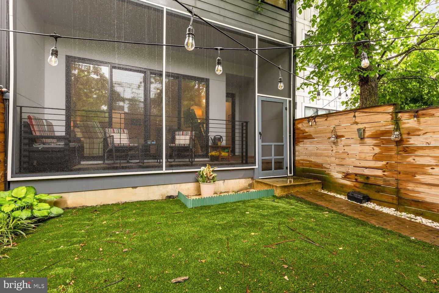 725 KENYON ST NW #1, WASHINGTON, District Of Columbia 20010, 3 Bedrooms Bedrooms, ,2 BathroomsBathrooms,Residential,For sale,725 KENYON ST NW #1,DCDC2202840 MLS # DCDC2202840