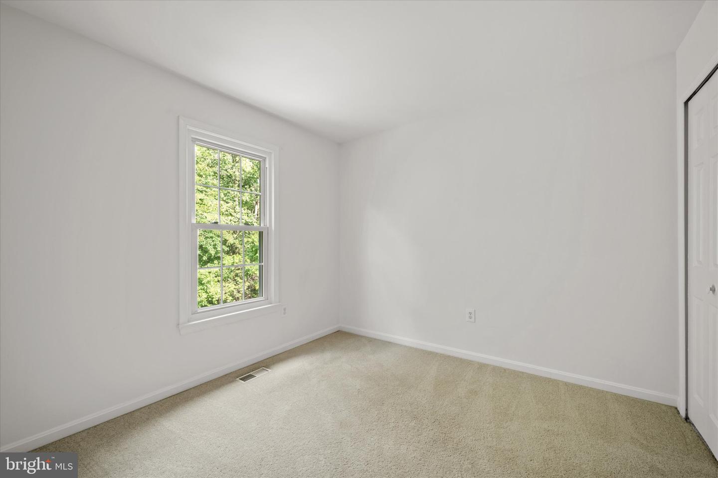 15021 BRIDGEPORT DR, DUMFRIES, Virginia 22025, 3 Bedrooms Bedrooms, ,2 BathroomsBathrooms,Residential,For sale,15021 BRIDGEPORT DR,VAPW2095740 MLS # VAPW2095740