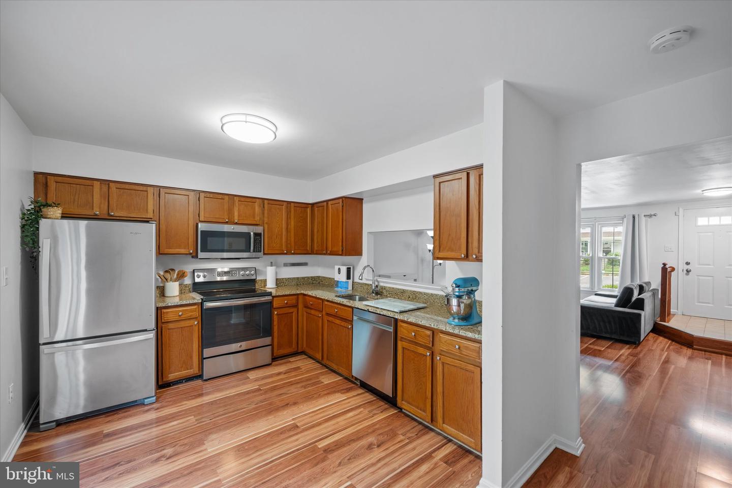 15021 BRIDGEPORT DR, DUMFRIES, Virginia 22025, 3 Bedrooms Bedrooms, ,2 BathroomsBathrooms,Residential,For sale,15021 BRIDGEPORT DR,VAPW2095740 MLS # VAPW2095740